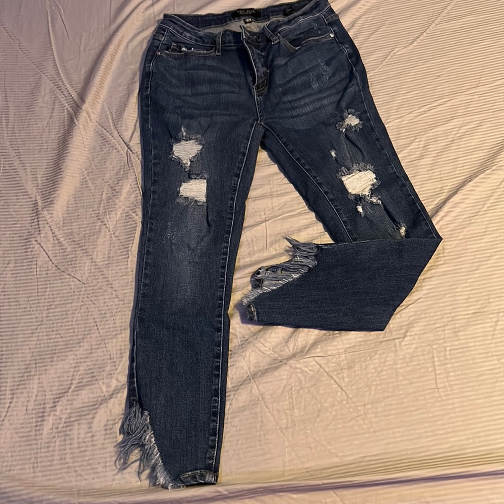 Judy Blue Distressed Shark-Bite Skinny Fit Jeans